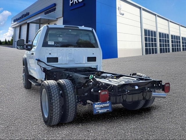 2026 Ford Super Duty F-550 DRW XL