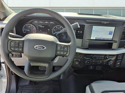 2026 Ford Super Duty F-550 DRW XL