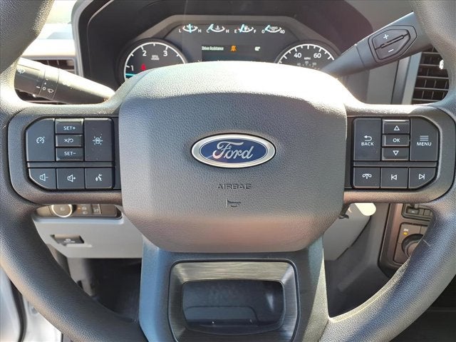 2026 Ford Super Duty F-550 DRW XL