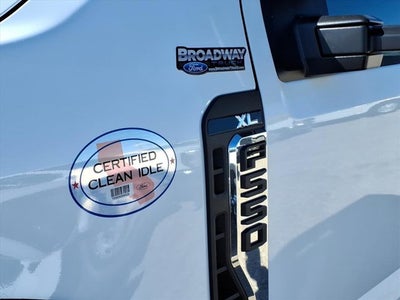 2026 Ford Super Duty F-550 DRW XL