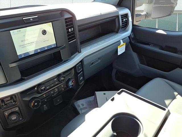 2026 Ford Super Duty F-550 DRW XL