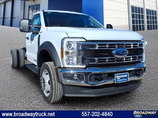 2026 Ford Super Duty F-550 DRW XL