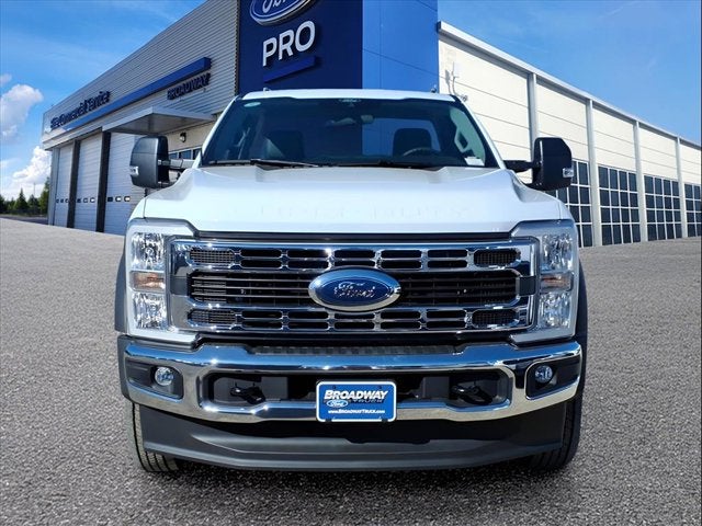 2026 Ford Super Duty F-550 DRW XL