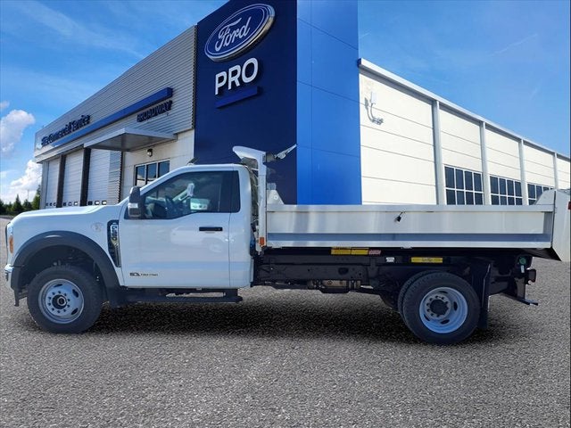 2025 Ford Super Duty F-550 DRW F-550® XL