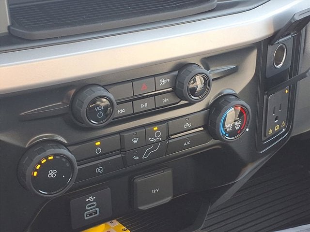 2025 Ford Super Duty F-550 DRW F-550® XL