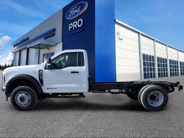2026 Ford Super Duty F-600 DRW F-600® XL