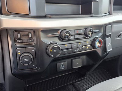 2026 Ford Super Duty F-600 DRW F-600® XL