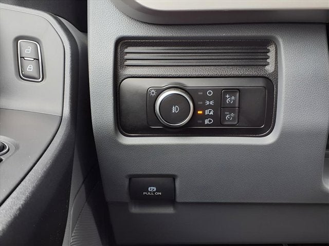 2025 Ford Super Duty F-600 DRW F-600® XL