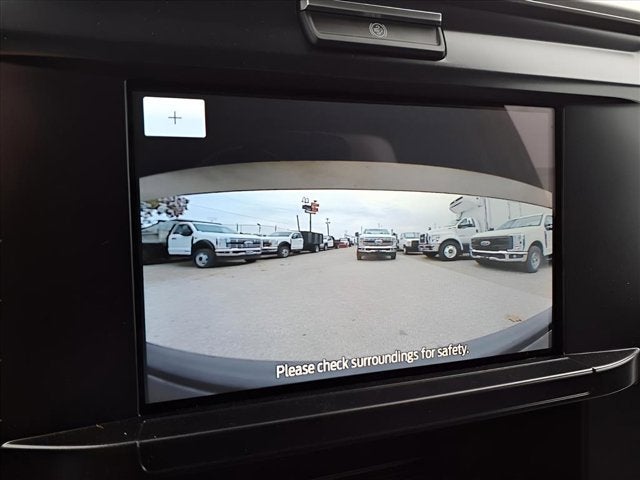 2025 Ford Super Duty F-600 DRW F-600® XL