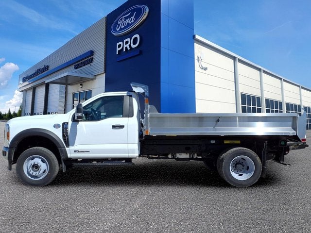 2025 Ford Super Duty F-600 DRW F-600® XL