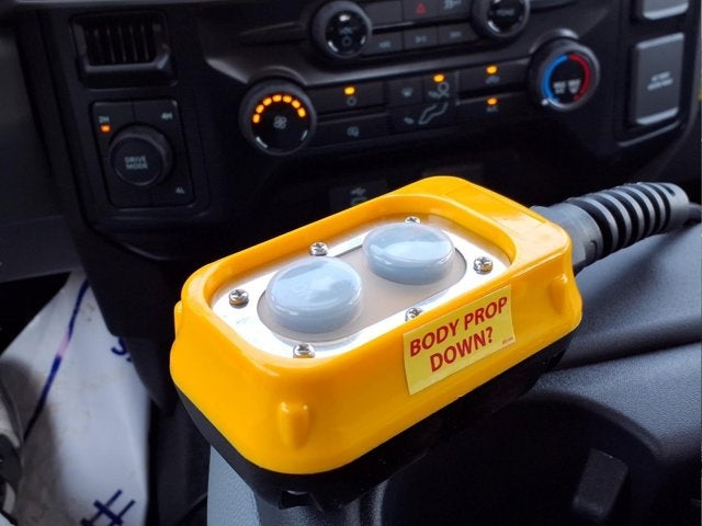 2025 Ford Super Duty F-600 DRW F-600® XL