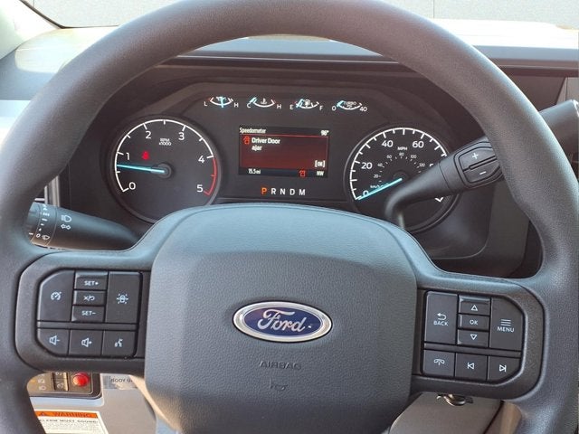 2025 Ford Super Duty F-600 DRW F-600® XL