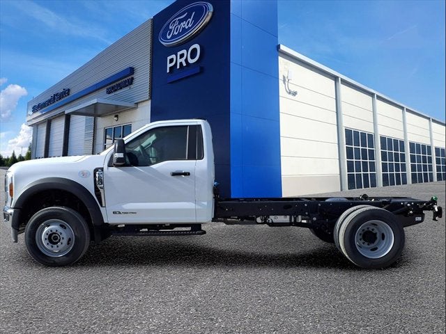 2026 Ford Super Duty F-600 DRW F-600® XL