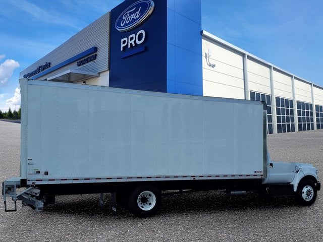 2026 FORD MEDIUM TRUCKS F-650 F-650 Gas Straight Frame