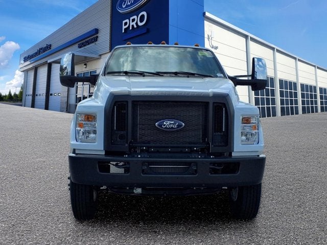 2026 FORD MEDIUM TRUCKS F-650 F-650 Gas Straight Frame