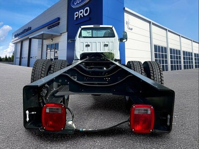 2025 Ford F650 26FT BOX