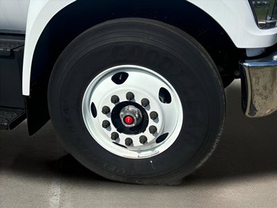 2025 Ford F650 26FT BOX