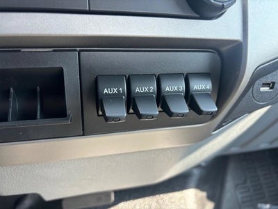 2025 Ford F650 26FT BOX