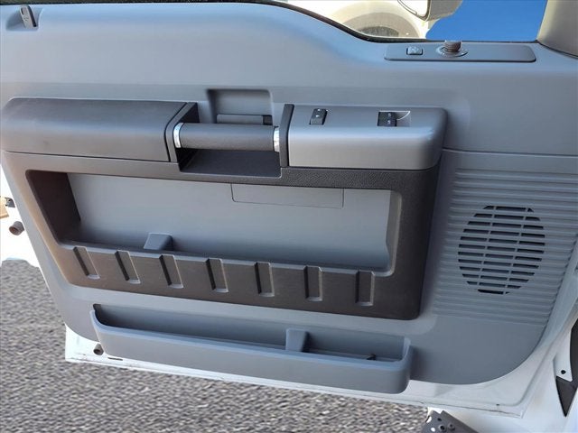 2025 Ford F750 Regular Cab 281WB 207CA