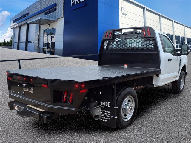 2023 Ford Super Duty F-350 SRW Flatbed