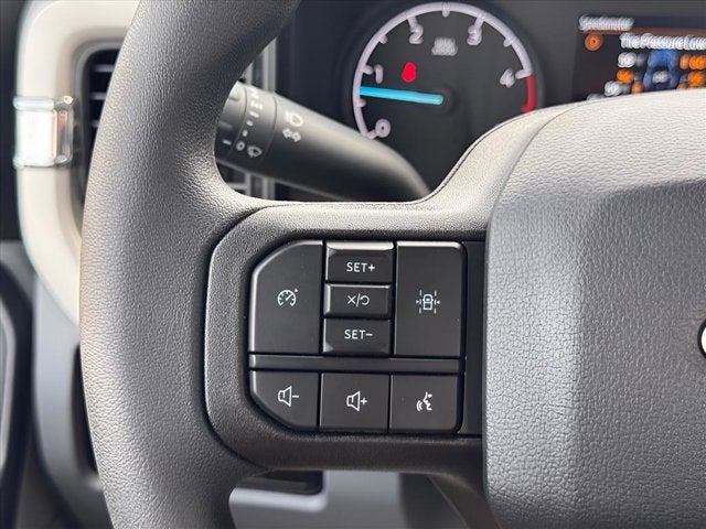 2025 Ford Super Duty F-350 DRW Service Body