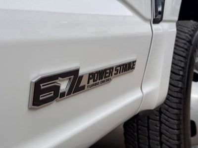 2025 Ford Super Duty F-350 DRW Service Body