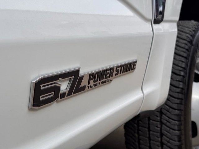 2025 Ford Super Duty F-350 DRW Service Body