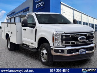 2025 Ford Super Duty F-350 DRW Service Body