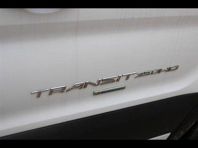 2023 Ford Transit Cutaway 14FT BOX