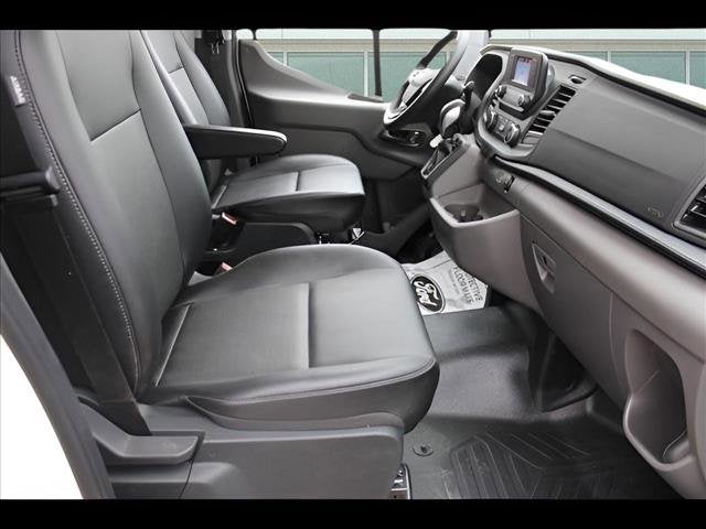 2023 Ford Transit Cutaway 14FT BOX