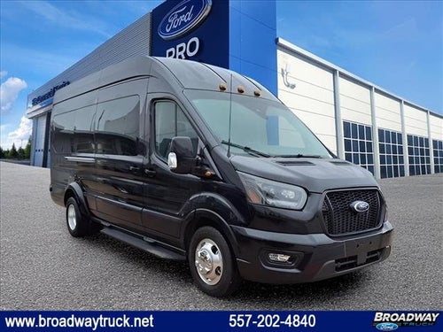 2024 Ford Transit Passenger Wagon Jetstream
