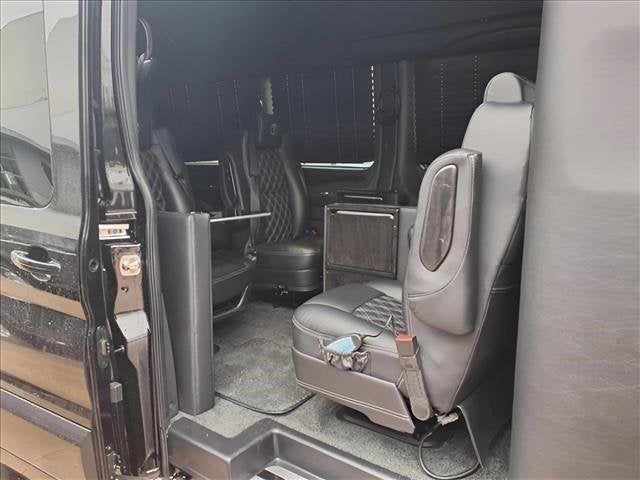 2024 Ford Transit Passenger Wagon Jetstream