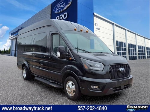 2024 Ford Transit Passenger Wagon Jetstream