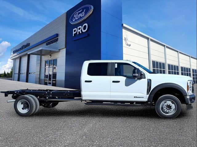 2026 Ford Super Duty F-550 DRW F-550® XL