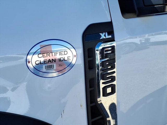 2026 Ford Super Duty F-550 DRW F-550® XL