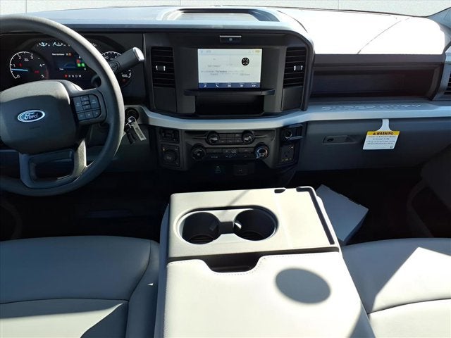 2026 Ford Super Duty F-550 DRW F-550® XL