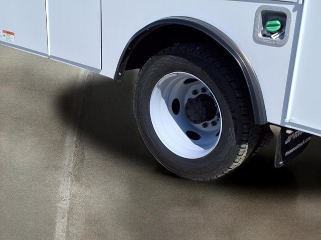 2026 Ford Super Duty F-550 DRW F-550® XL