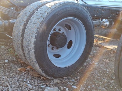 2026 Ford Super Duty F-550 DRW XL