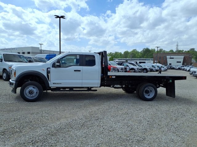 2026 Ford Super Duty F-550 DRW XL