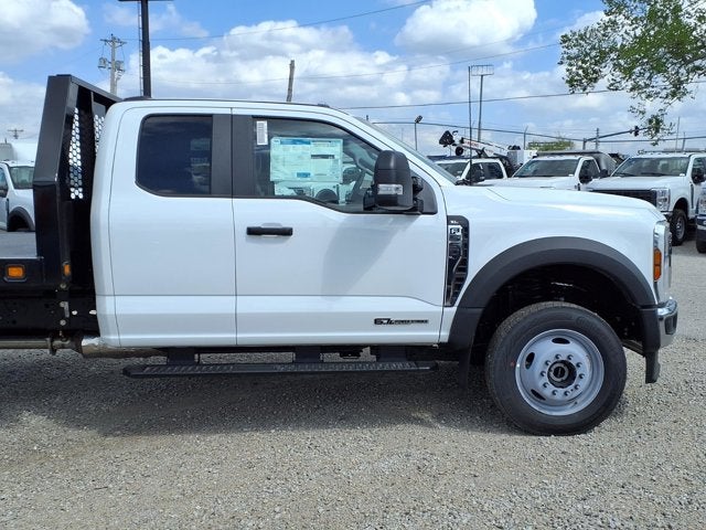 2026 Ford Super Duty F-550 DRW XL