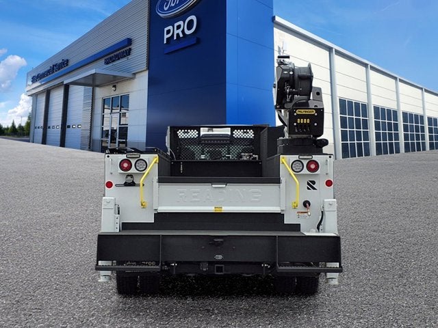 2026 Ford Super Duty F-550 DRW F-550® XL