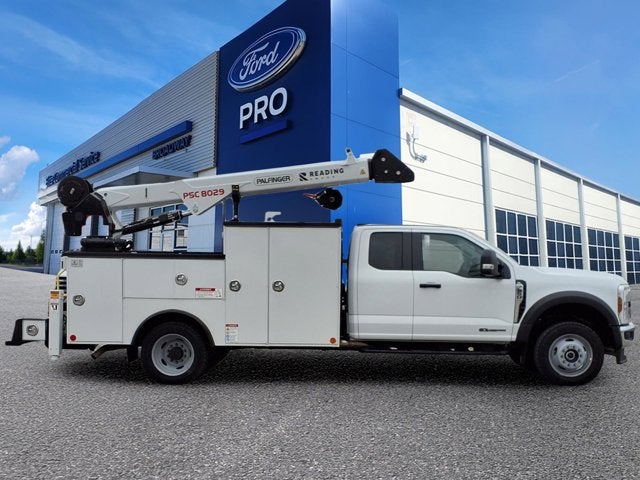 2026 Ford Super Duty F-550 DRW F-550® XL