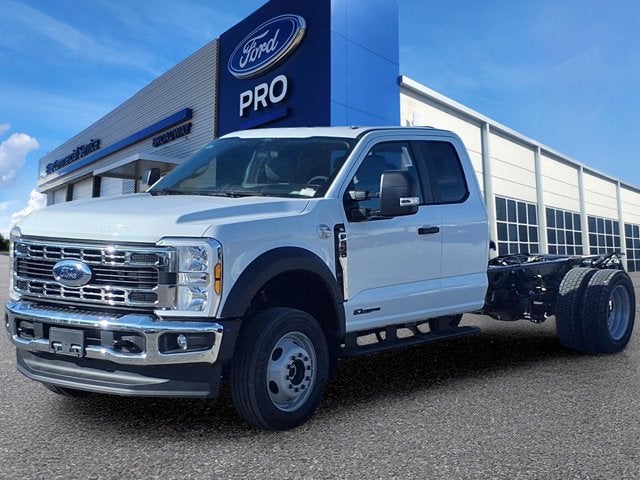 2026 Ford Super Duty F-550 DRW F-550® XL