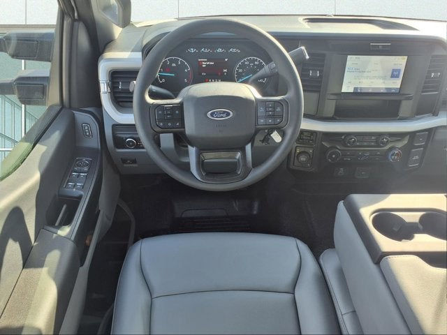 2026 Ford Super Duty F-550 DRW F-550® XL
