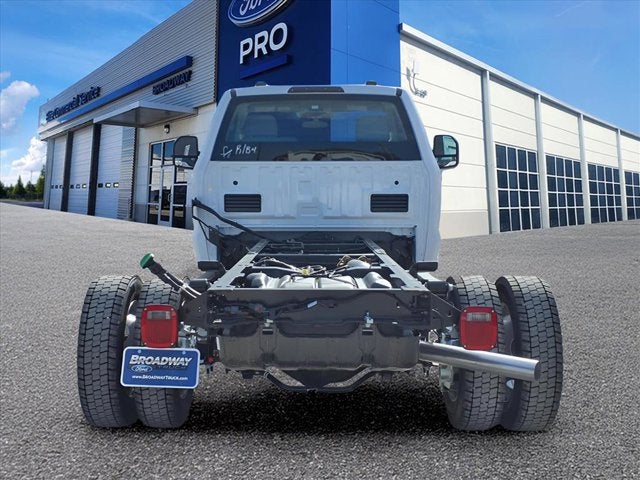 2026 Ford Super Duty F-450 DRW F-450® XL