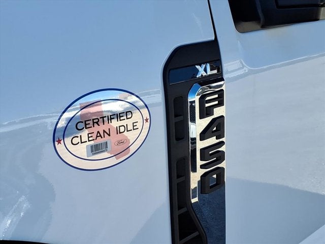 2026 Ford Super Duty F-450 DRW F-450® XL