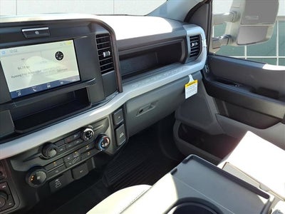 2026 Ford Super Duty F-450 DRW F-450® XL