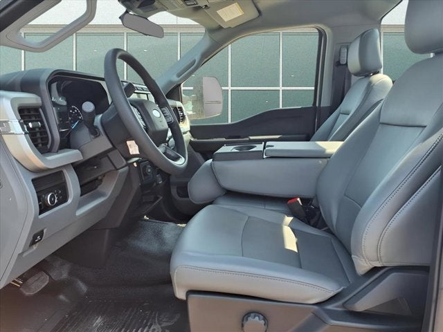 2024 Ford Super Duty F-550 DRW Service Body