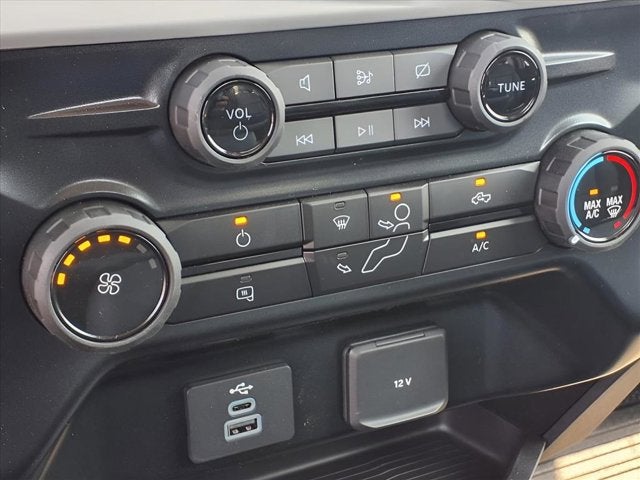 2024 Ford Super Duty F-550 DRW Service Body