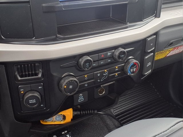 2025 Ford Super Duty F-550 DRW F-550® XL